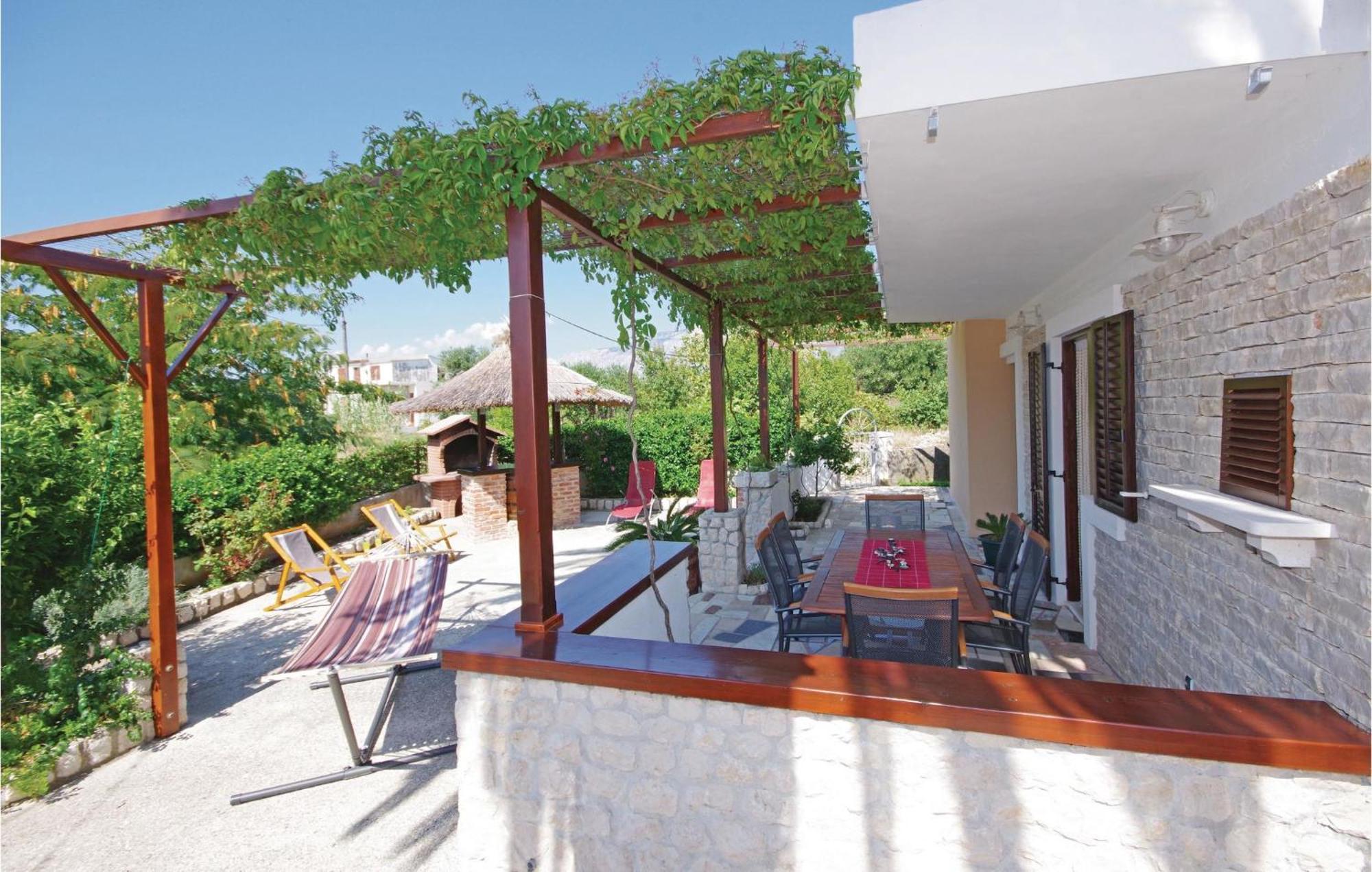 Ferienhaus Stunning In With Kitchen *